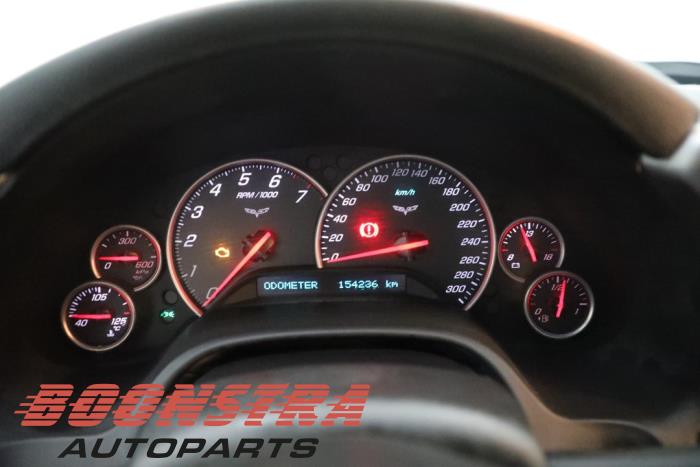 Chevrolet Corvette 6.0 V8 Sloopvoertuig (2006, Grijs)