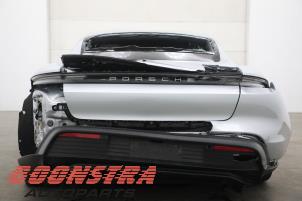 Porsche Taycan 4S Sloopvoertuig (2020, Grijs)