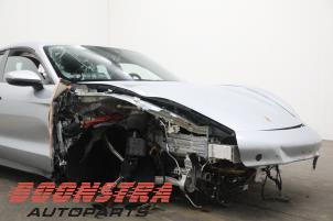 Porsche Taycan 4S Sloopvoertuig (2020, Grijs)