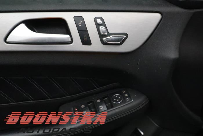 Mercedes GLE 350d 3.0 V6 24V BlueTEC 4-Matic Sloopvoertuig (2018, Zwart)