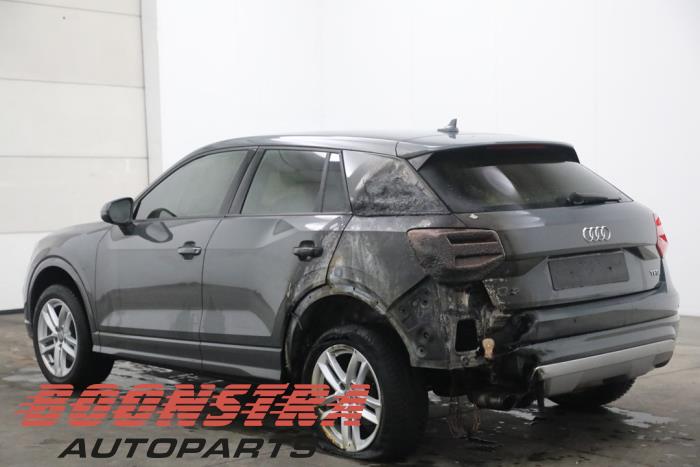 Audi Q2 1.4 TFSI 16V 150 Sloopvoertuig (2018, Grijs)