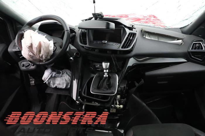 Ford Kuga II 1.5 EcoBoost 16V 150 Sloopvoertuig (2017, Rood)