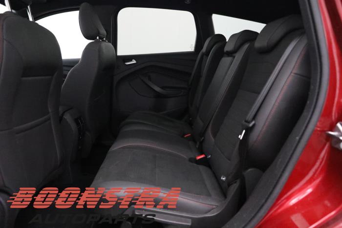 Ford Kuga II 1.5 EcoBoost 16V 150 Sloopvoertuig (2017, Rood)