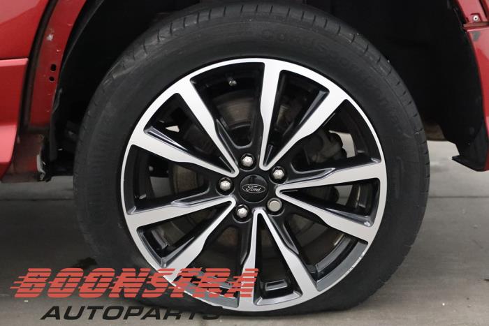 Ford Kuga II 1.5 EcoBoost 16V 150 Sloopvoertuig (2017, Rood)