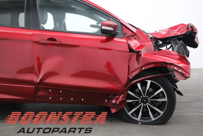 Ford Kuga II 1.5 EcoBoost 16V 150 Sloopvoertuig (2017, Rood)