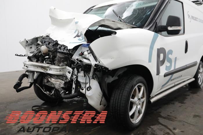 Opel Combo 1.3 CDTI 16V ecoFlex Sloopvoertuig (2015, Wit)