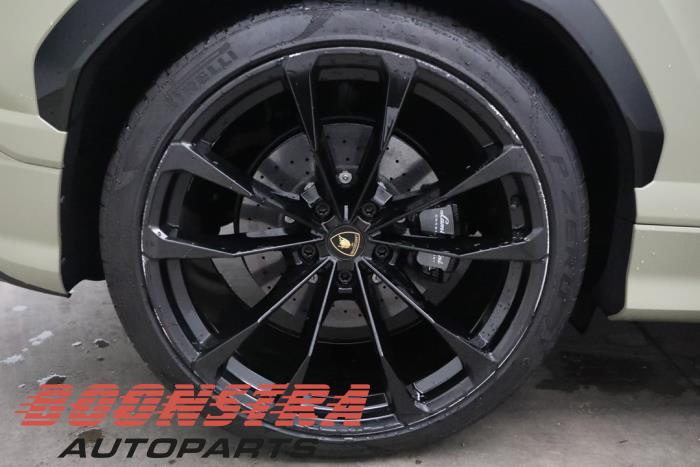 Lamborghini Urus 4.0 V8 Sloopvoertuig (2022, Groen, Zwart)