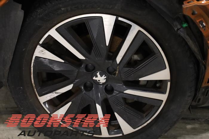 Peugeot 2008 e-2008 50 kWh Sloopvoertuig (2020, Oranje)