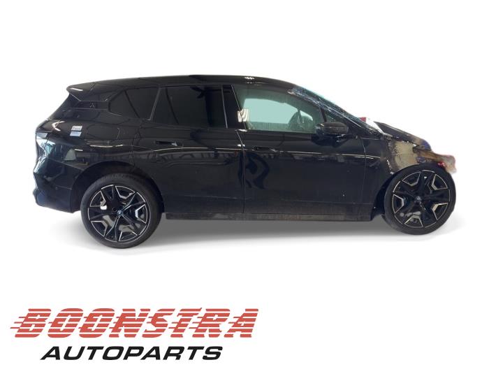 BMW iX xDrive40 77 kWh Sloopvoertuig (2022, Zwart)