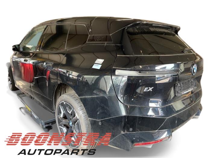 BMW iX xDrive40 77 kWh Sloopvoertuig (2022, Zwart)