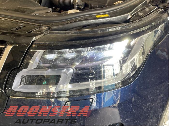 Landrover Range Rover IV 3.0 V6 P400 MHEV HST Sloopvoertuig (2020, Blauw)