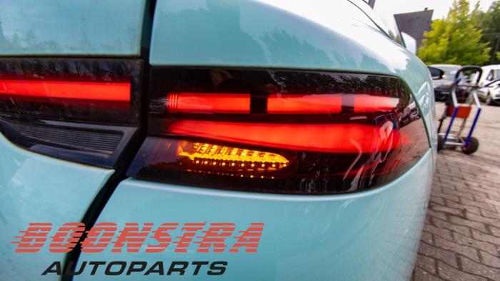 XPENG P5 P5 Sloopvoertuig (2022, Licht, Groen, Zwart)