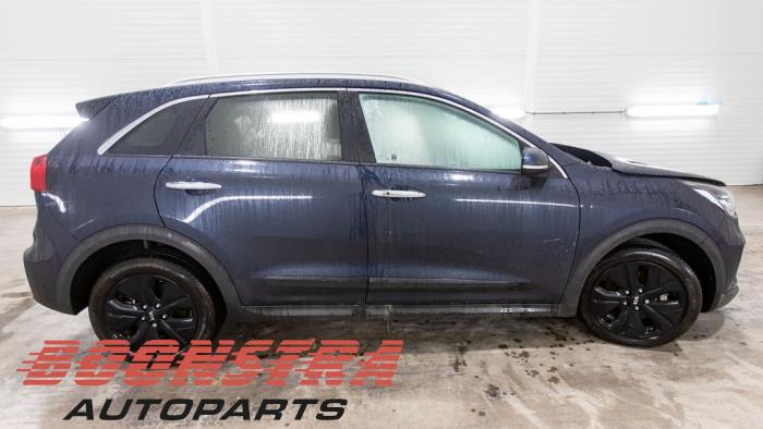 Kia Niro I E-Niro 64 kWh Sloopvoertuig (2019, Blauw)
