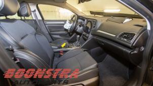Renault Megane IV Estate 1.3 TCE 160 16V Sloopvoertuig (2021, Zwart)