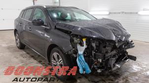 Renault Megane IV Estate 1.3 TCE 160 16V Sloopvoertuig (2021, Zwart)
