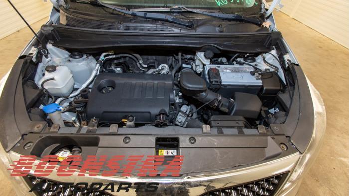 Kia Sportage 1.7 CRDi 16V 4x2 Sloopvoertuig (2014, Zilvergrijs)