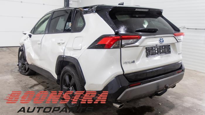 Toyota RAV4 2.5 Hybrid 16V Sloopvoertuig (2020, Wit, Zwart)