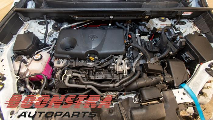 Toyota RAV4 2.5 Hybrid 16V Sloopvoertuig (2020, Wit, Zwart)