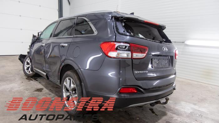 Kia Sorento III 2.2 CRDi 16V VGT 4x4 Sloopvoertuig (2015)