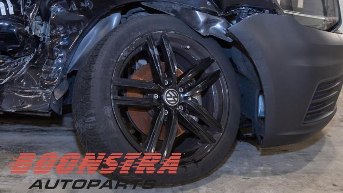 Volkswagen Caddy IV 2.0 TDI 75 Sloopvoertuig (2019, Zwart)