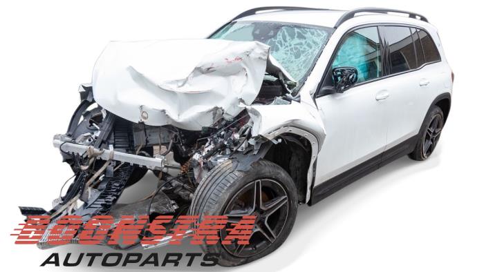 Mercedes GLB 1.3 GLB-180 Turbo 16V Sloopvoertuig (2021, Wit)