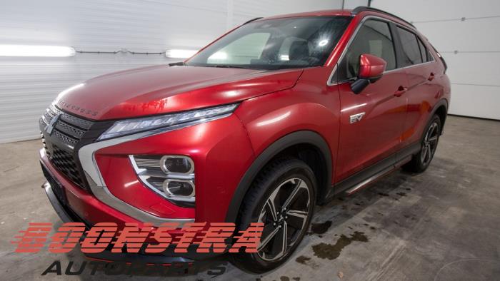 Mitsubishi Eclipse Cross 2.4 16V PHEV 4x4 Sloopvoertuig (2021, Rood)