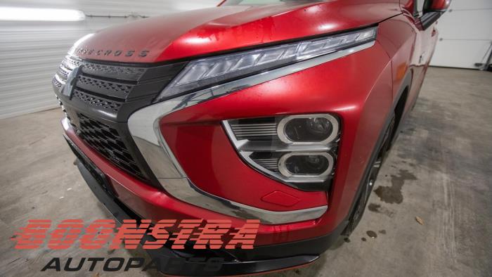 Mitsubishi Eclipse Cross 2.4 16V PHEV 4x4 Sloopvoertuig (2021, Rood)