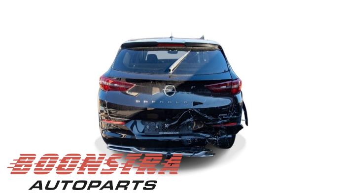 Opel Grandland 1.6 Turbo 16V Hybrid Sloopvoertuig (2023, Metallic, Zwart)