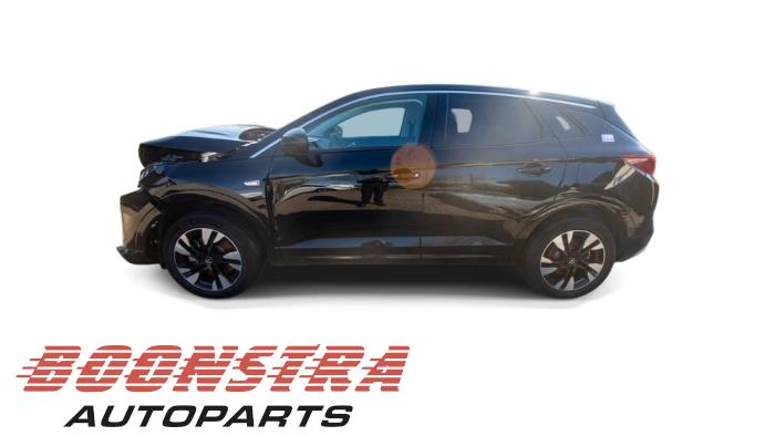 Opel Grandland 1.6 Turbo 16V Hybrid Sloopvoertuig (2023, Metallic, Zwart)