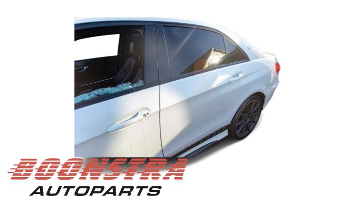 Mercedes E-Klasse AMG 5.5 E-63 S AMG V8 32V 4-Matic Sloopvoertuig (2013, Wit)