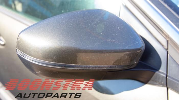 Peugeot 3008 II 1.2 12V e-THP PureTech 130 Sloopvoertuig (2018)