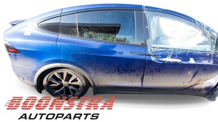 Tesla Model X Dual Motor AWD, Long Range Sloopvoertuig (2023, Blauw)