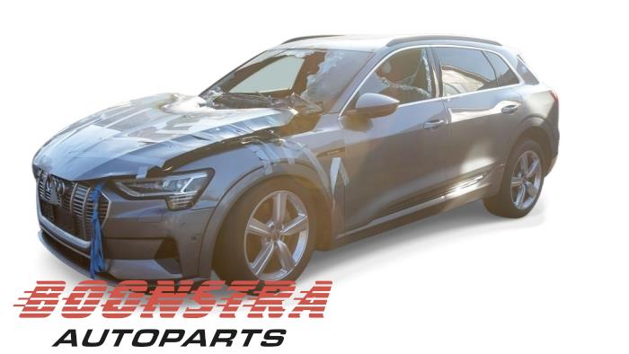 Audi e-tron 55 quattro Sloopvoertuig (2020, Grijs)
