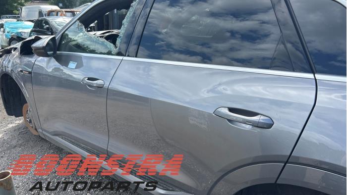 Audi e-tron 55 quattro Sloopvoertuig (2020, Grijs)