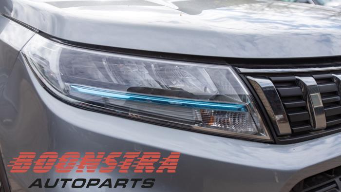 Suzuki Vitara 1.5 16V Dualjet Hybrid Sloopvoertuig (2022, Grijs)