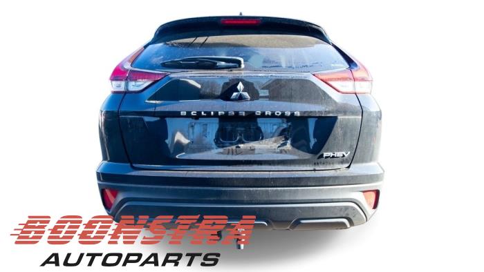 Mitsubishi Eclipse Cross 2.4 16V PHEV 4x4 Sloopvoertuig (2023, Zwart)