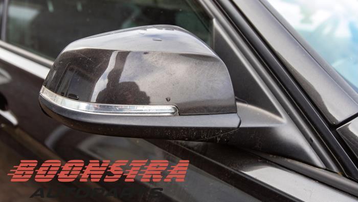 BMW 3 serie 330e Sloopvoertuig (2017, Bruin)