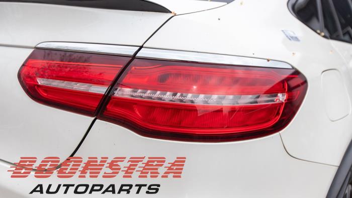 Mercedes GLC Coupe 2.0 250 16V 4-Matic Sloopvoertuig (2017, Wit)