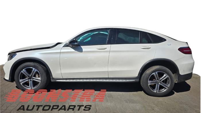 Mercedes GLC Coupe 2.0 250 16V 4-Matic Sloopvoertuig (2017, Wit)