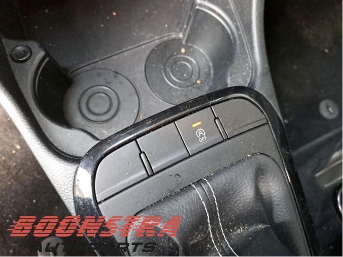 Kia Picanto 1.0 DPI 12V Sloopvoertuig (2023, Zwart)