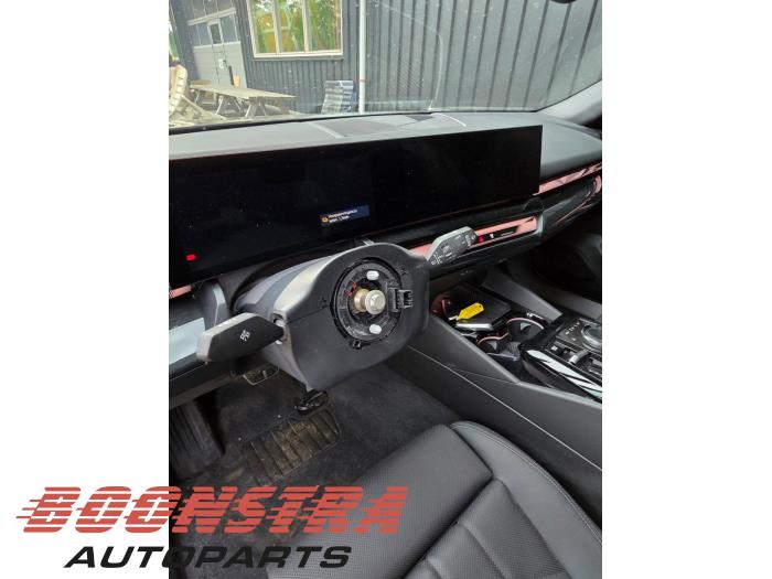 BMW i5 Touring eDrive40 84 kWh Sloopvoertuig (2024, Grijs)
