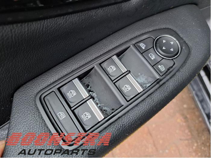 Renault Megane E-Tech 60 kWh Sloopvoertuig (2024, Zwart)