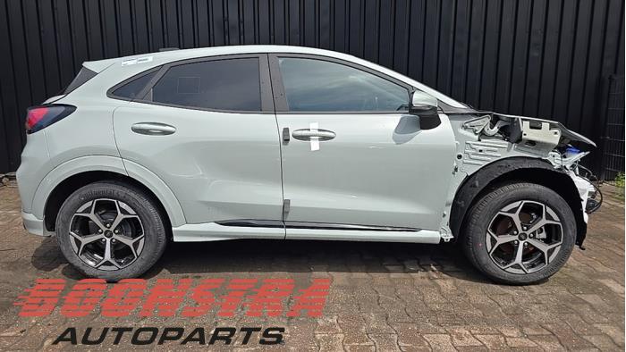 Ford Puma 1.0 Ti-VCT EcoBoost mHEV 12V Sloopvoertuig (2025, Grijs)