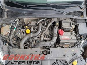 Renault Clio IV 0.9 Energy TCE 90 12V Sloopvoertuig (2017, Zwart)