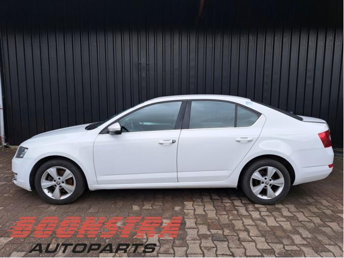 Skoda Octavia 1.6 TDI GreenTec 16V Sloopvoertuig (2013, Wit)