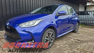 Toyota Yaris IV 1.5 12V Hybrid 115  (Sloop)