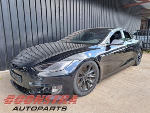 Tesla Model S 75D  (Sloop)