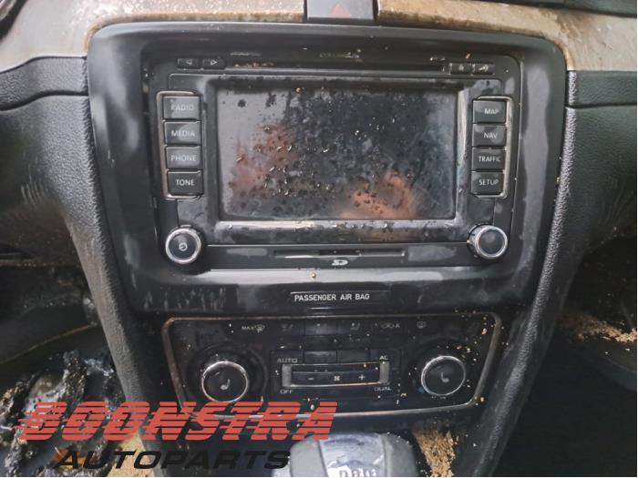 Skoda Superb Combi 1.8 TSI 16V Sloopvoertuig (2010, Beige)