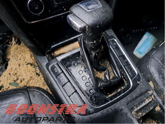 Skoda Superb Combi 1.8 TSI 16V Sloopvoertuig (2010, Beige)