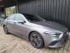 Mercedes A Limousine 1.3 A-180 Turbo Mild Hybrid Sloopvoertuig (2024, Grijs)